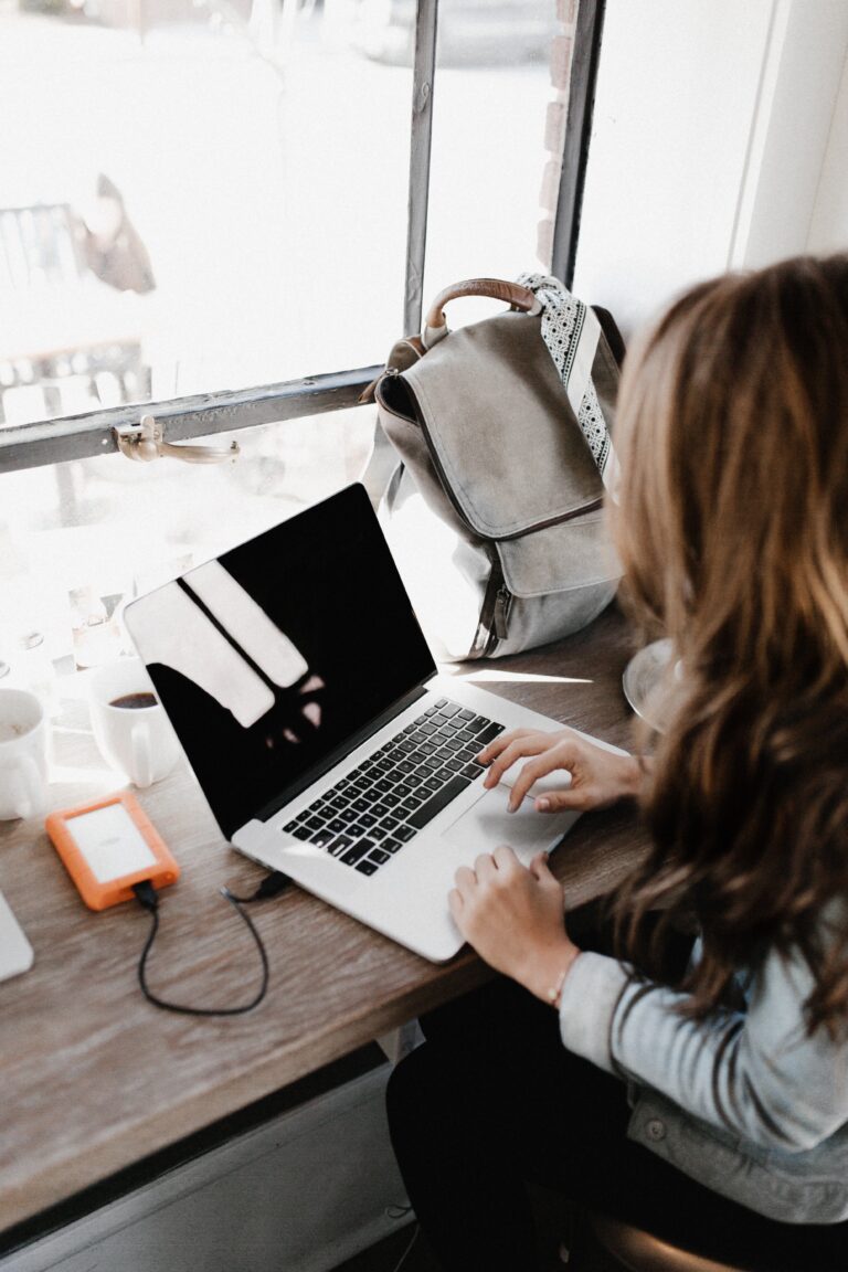 10 Profitable Online Side Hustles for Women