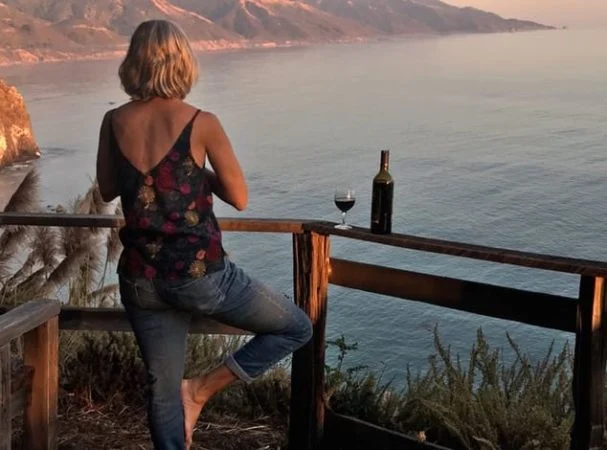 Coping With an Empty Nest: What No One Tells You As a Midlife Woman